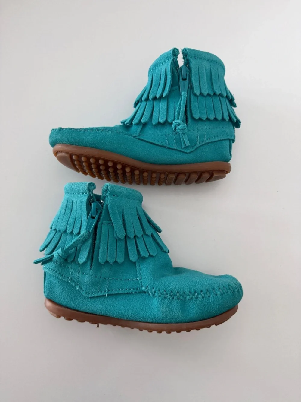 Minnetonka Double Fringe Side Zip Moccasin Boots for Kids Size 9